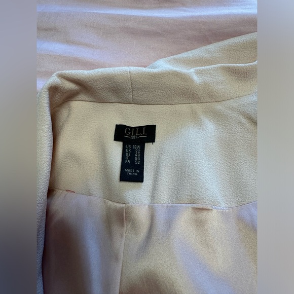 Peach Blazer | size 18 - Picture 3 of 3